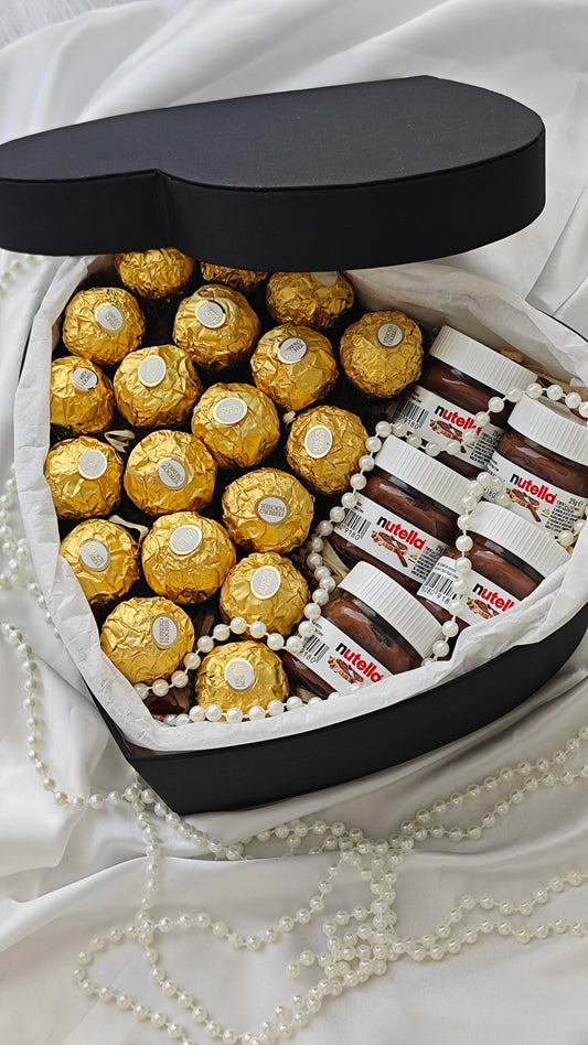 Box ze słodyczami Ferrero Rocher i własnym napisem