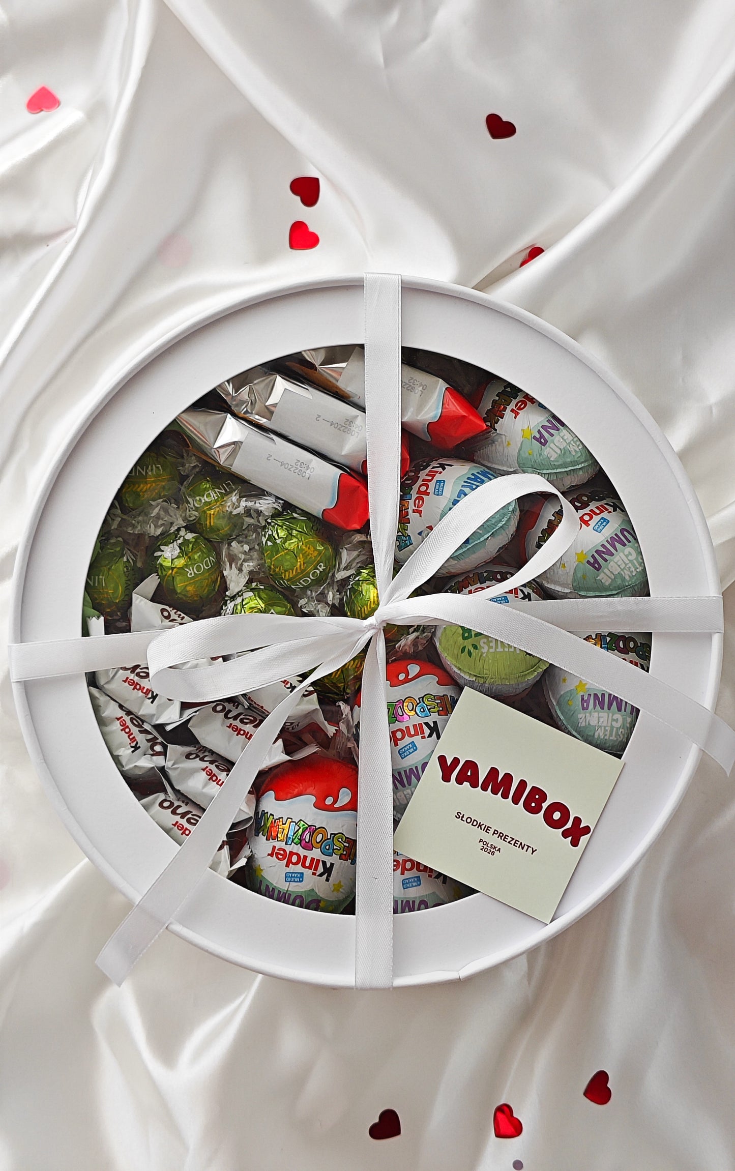 Box ze słodyczami Kinder, Bueno, Lindor