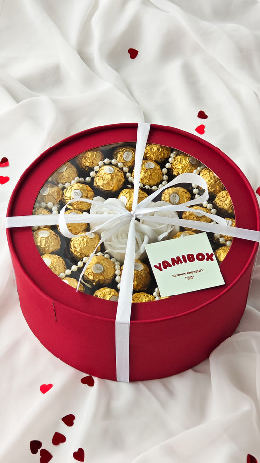 Box ze słodyczami Ferrero Rocher i różami mydlanymi