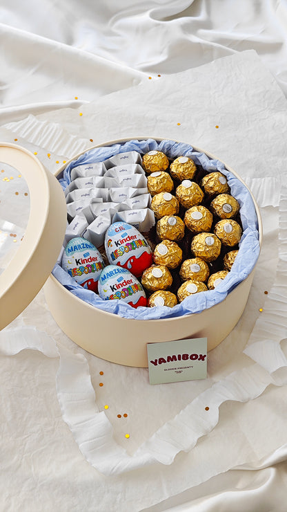 Box ze słodyczami Ferrero Rocher, Ritter Sport i Kinder